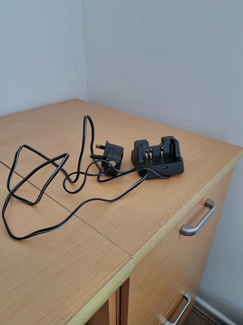 Base caricabatterie da tavolo TYT e adattatore spina AC per