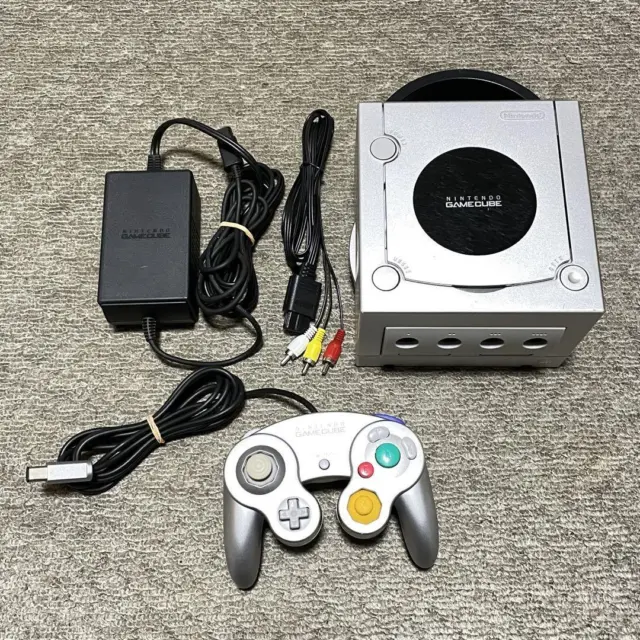 Nintendo Game Cube DOL-001 console Silver tested working NTSC-J JAPAN