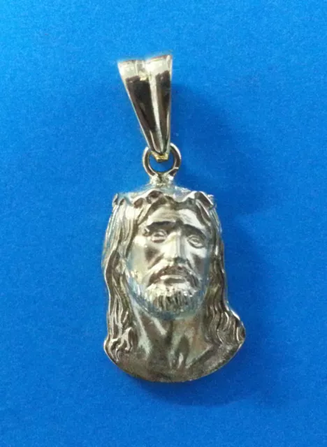 Colgante CABEZA de CRISTO de Oro Amarillo de 18 quilates. Peso 4,51 gr.