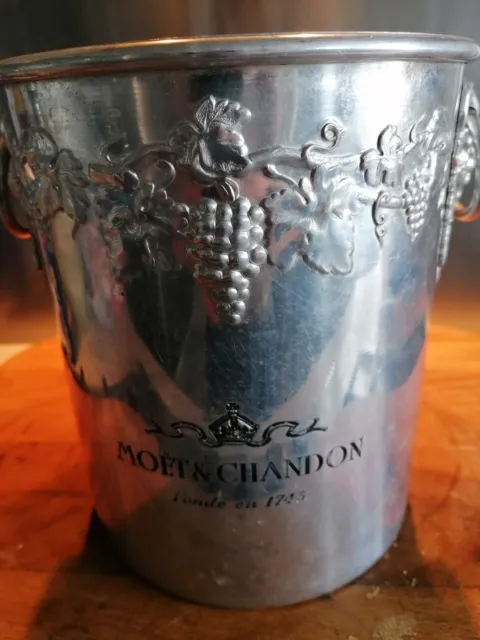 Seau a Champagne Moët Et Chandon