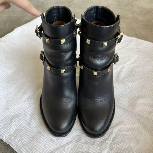 VALENTINO GARAVANI ROCKSTUD leather satrap short boots chunky heels ...