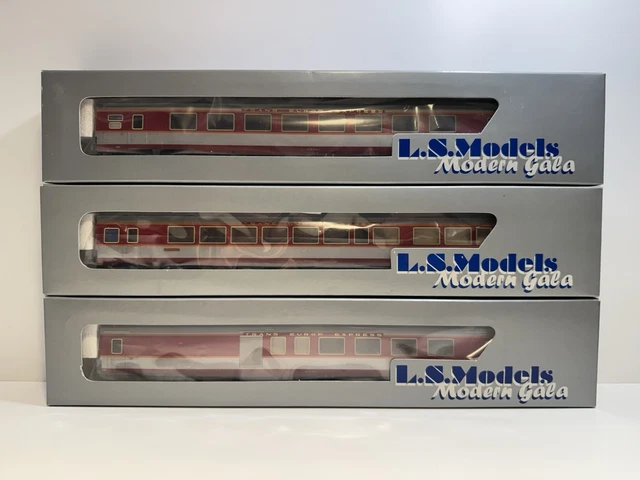 SET DE 3 VOITURES GRAND CONFORT ETENDARD A8TU + A8U + VRU,... SET DE 3