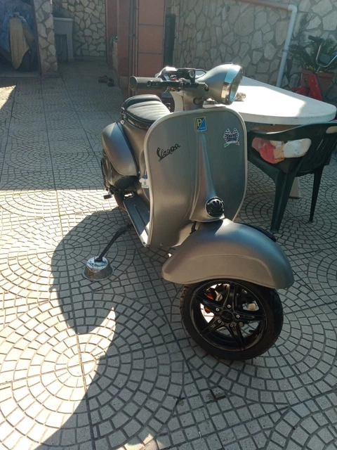 vespa vbb1t proto unica cafè Racer