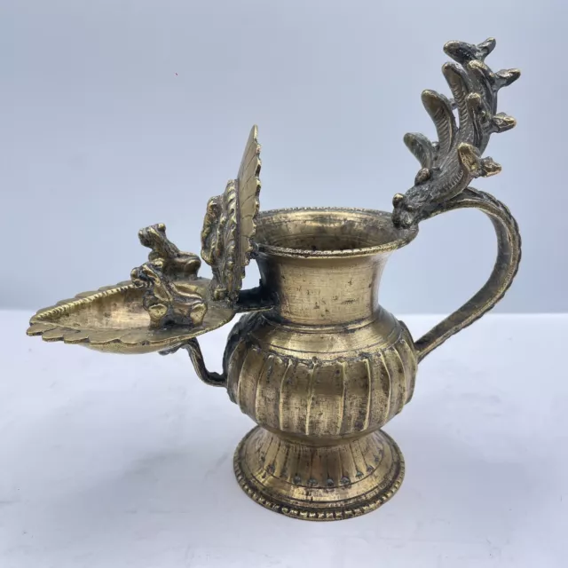 Lámpara de aceite Sukunda Vishnu Ganesh con cinco serpientes Nagas Nepal antigua