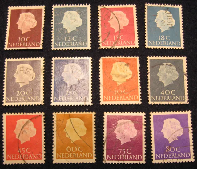 12 Briefmarken · Niederlande · Königin Juliane · Konvolut