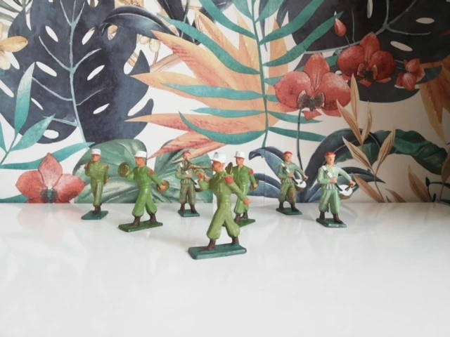 STARLUX : 13 soldats Français de la ... | Jouets et maquettes: enchères