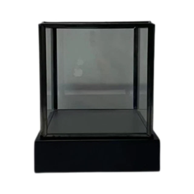 Choisir sa Vitrine pour une Maquette de Bateau – Mistral Maquettes