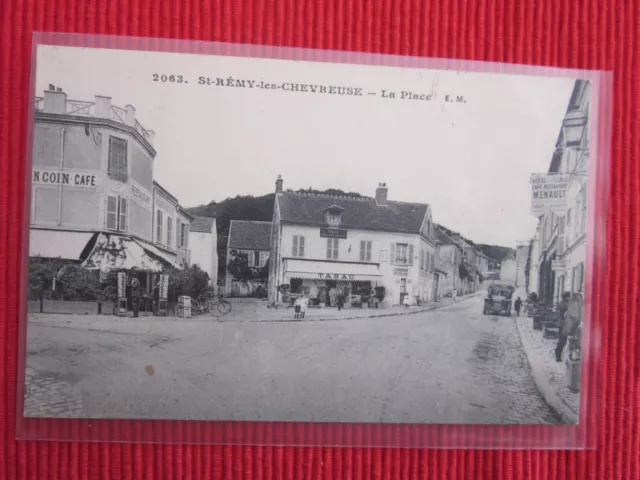 CPA ECRITE TIMBRE SAINT Remy les Chevreuses la place Menault tabac Café 78