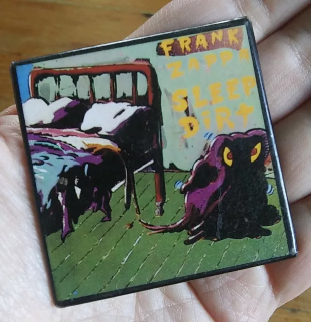 Scarce True Vintage ~ Frank Zappa ~ Sleep Dirt Album Cover Pin Button Badge