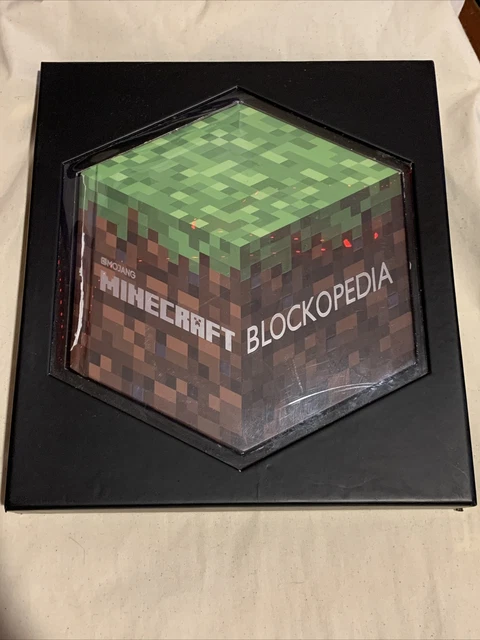 Blockopecia MINECRAFT: BLOCKOPEDIA: AN Official Minecraft Book from Mojang-Egmont ...