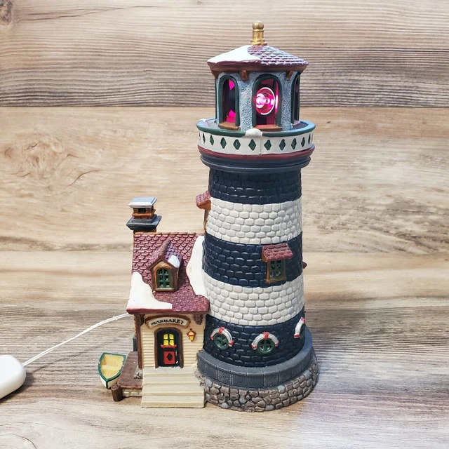 2000 Lemax Plymouth Corners Margaret Lighthouse w Beacon Christmas Display READ