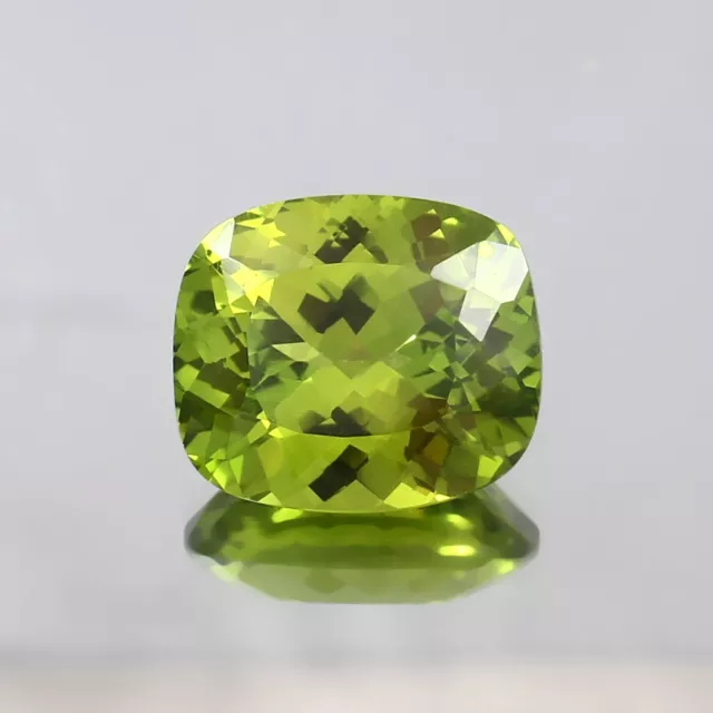 AAA 13x11 MM Naturel Péridot Vert Ceylan Saphir Desseré Coussin Gemme Coupe