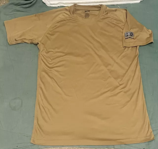 Australian Army Undershirt Dry Shirt Mens ARMY ISSUED HUSS - SIZE LARGE - EUC 2