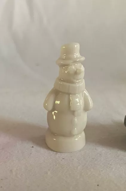 Wade Whimsies Miniature Porcelain Red Rose Tea Snowman Figurine
