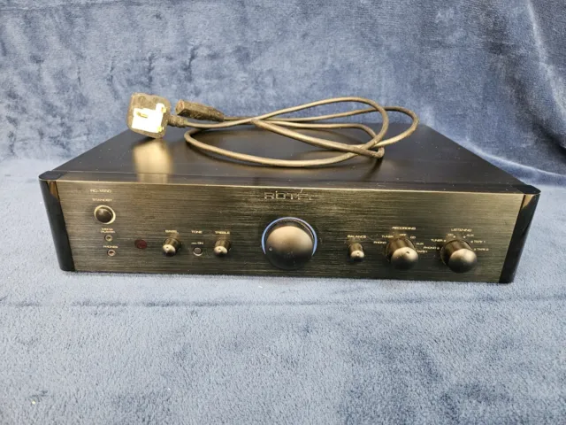 ROTEL RC 1550 Pre Amplifier with Fantastic Phono Stage