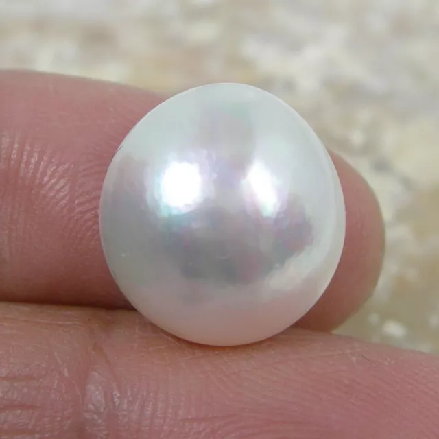 15.8mm Round White Rainbow Color Ocean Cultured Australian Mabe Pearl Loose, R5a