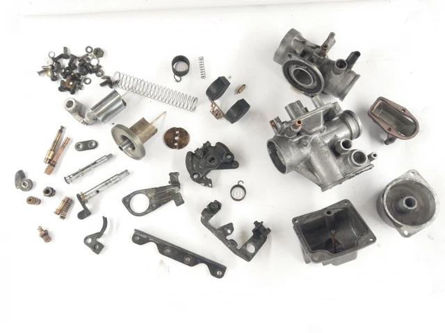Yamaha XT 550 5Y3 [1982] - Carburettor disassembled