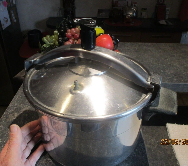 Cocotte Minute SEB Ancienne 24 Cm - Occasion - Fonctionnelle