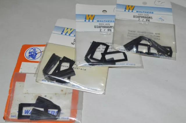 HO scale PARTS passenger car diaphragms Walthers 933-429 (4 pair)