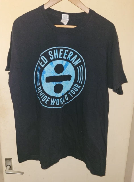 美品 エドシーラン DIVIDE ワールドツアー Tシャツ 正規品 美品 エドシーラン DIVIDE ワールドツアー Tシャツ 正規品