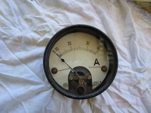Einbaumessgeräte, Ampermeter Dreheisen bis 40 A