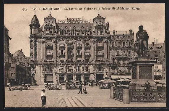 CPA Strasbourg, La Statue de Kléber et le Palace Hôtel Maison Rouge