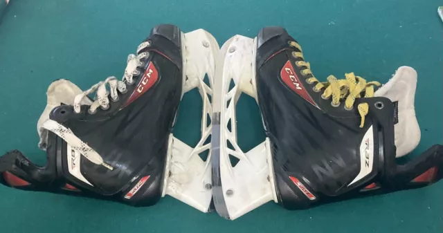 CCM RBZ Mens Hockey Skates Size 11.5 Shoe 10 Skate Color Black Great Condition!