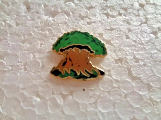 Tree of Life Animal Kingdom Disney issued metal lapel pin