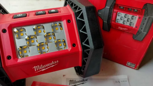Milwaukee Electric Tool 2361-20 M18 LED Flood Light (Tool-Only) - Free Shipping 3