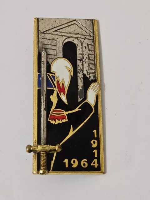 Insigne Promotion ESM St Cyr Serment de 1914 RARE au dos 26 juillet 1964  Drago