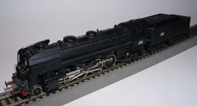 JOUEF HJ2431S Locomotive vapeur 141 R 484 dépôt Hausbergen, charbon