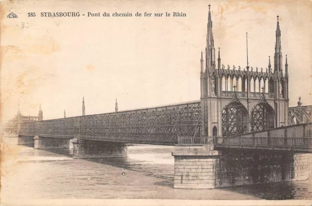 CPA STRASBOURG pont du chemin de fer sur le Rhin (143190)