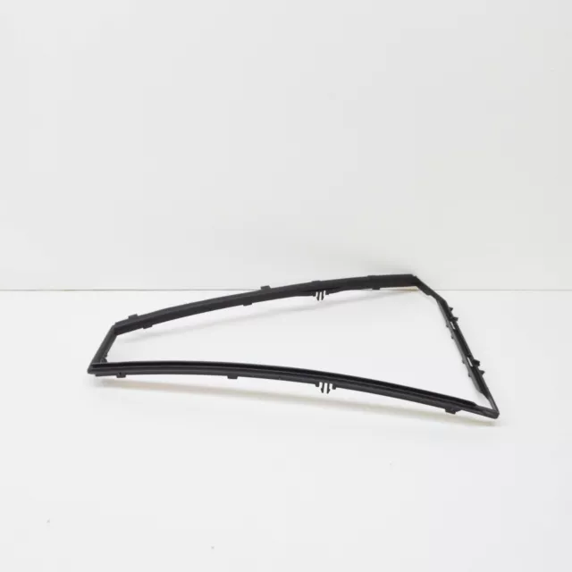 BMW 3 E91 Rear Quarter Window Left Side Seal 51357119943 7119943