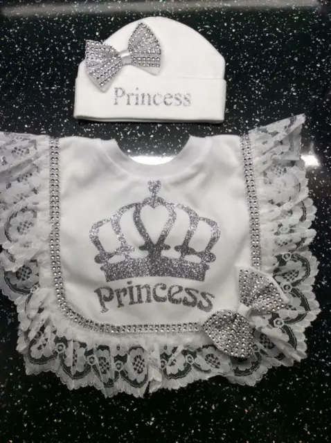 Romany Spanish Bling Baby Girls' Gift Set Frilly Bib & Hat 0-3 Months