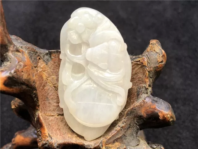 Chinese artisan Hand-carved Delicate natural Jadeite mythical Bats pendant