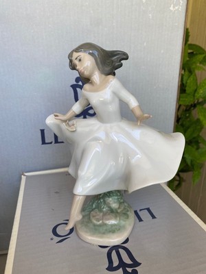 Lladro #6413  