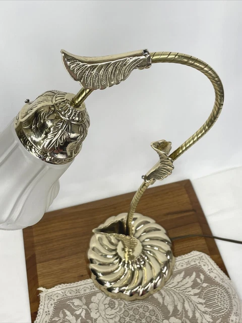 Vtg Brass Desk Boudoir Lamp Art Deco Nouveau Antique REPRO Tulip Lily Pad Gold