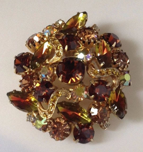 Broche Vintage Années 60 – Cabochon Verre Taillé Citrine, Monture Or, état Très Bon