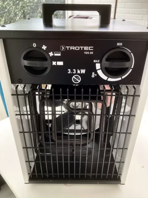 TROTEC TDS 20 Elektroheizer Heizgerät Heizlüfter 3,3kW mit Wand-/Deckenhalterung