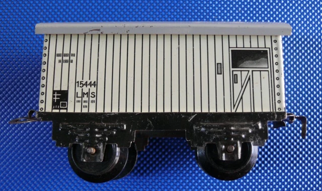 G.M.P. Echelle 0 ou 1/43 : TRES TRES RARE WAGON A CIMENT EN