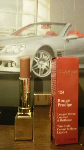 Joli Rouge A Levres Prodige, Teinte Praline ,Numero 124, Clarins