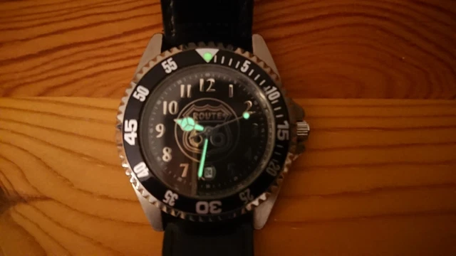 Armbanduhr Route 66 mit Datumsanzeige und Ziffern auf der drehbaren Lynette.