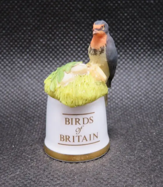 SUTHERLAND ENGLAND CHINA THIMBLE - BRIDS of BRITAIN - SWALLOW