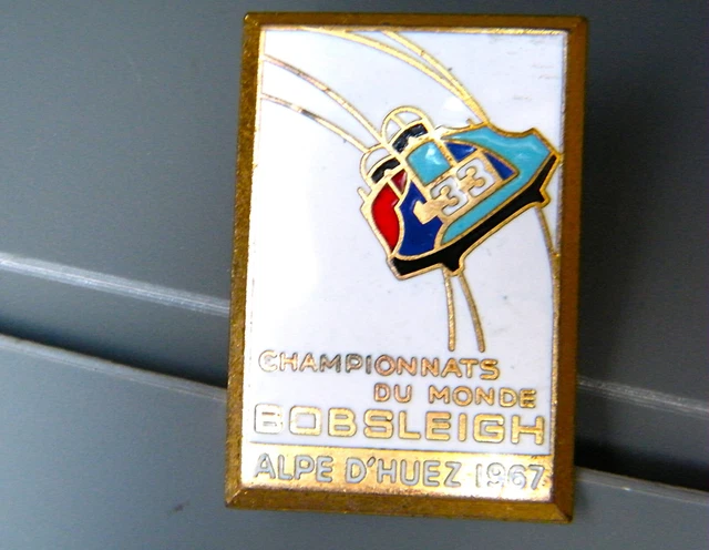 Pin's Badge Original – Jeux Olympiques D'hiver De Carélie 1958