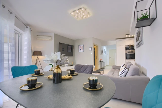 Apartman u Puli-Štinjan/ Wohnung in Pula