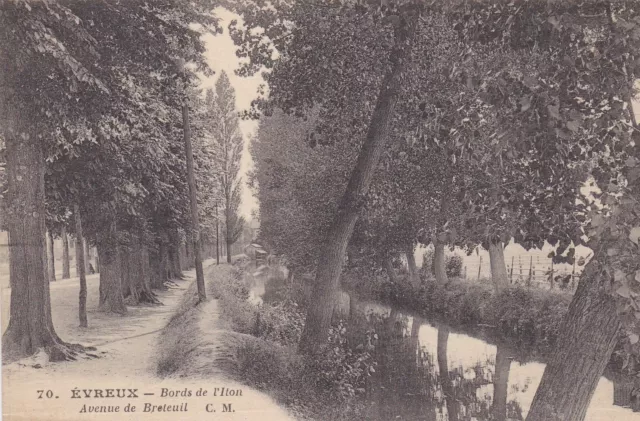 Cpa Evreux Bords De L' Iton Avenue De Breteuil