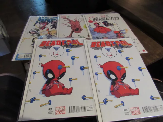Lot of 5 All Variant Skottie Young Comic Book Deadpool Uncanny Avengers