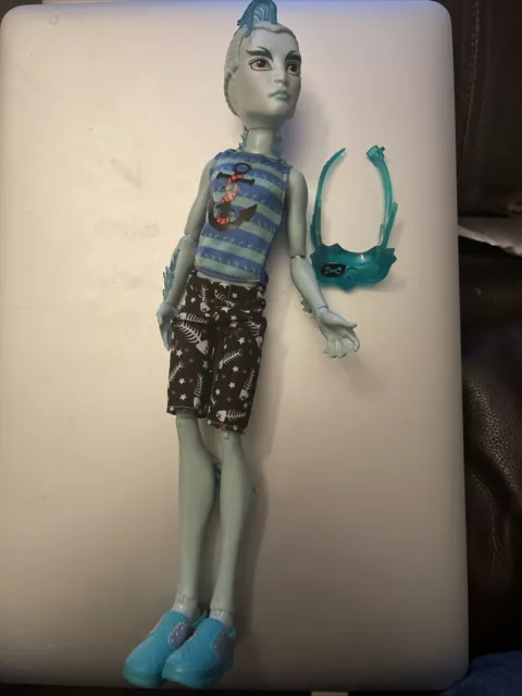 Monster High Shriekwrecked Gil Webber Boy Doll Replacement Silver Bracelet
