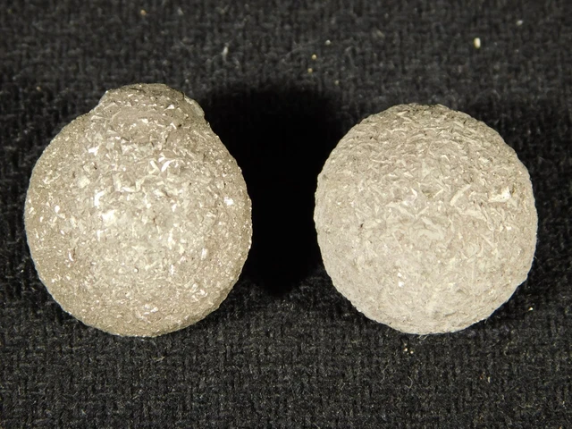 Boji Stone PAIR Nice and 100% Natural From Kansas 20.9gr