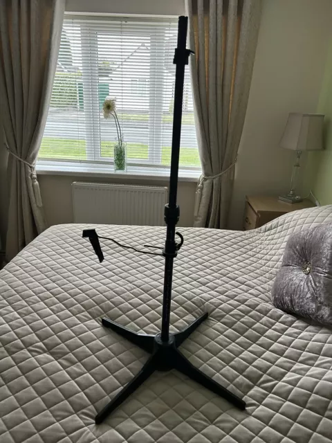 Singer Taylors Dummy Stand With Hem Marker Black